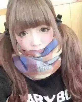 女生的脸不能乱吹 卸妆前后对比惊天地泣鬼神