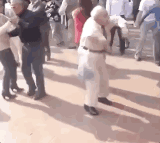 蹦迪虽好 但经不住您把身子扭成一根麻花 身子骨吃不消啊!