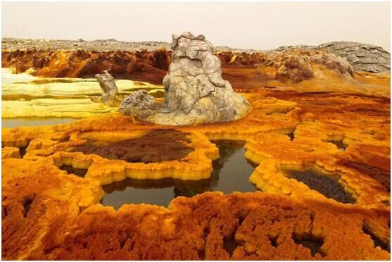 世界最炎热地方气温达50度景致却似异星球