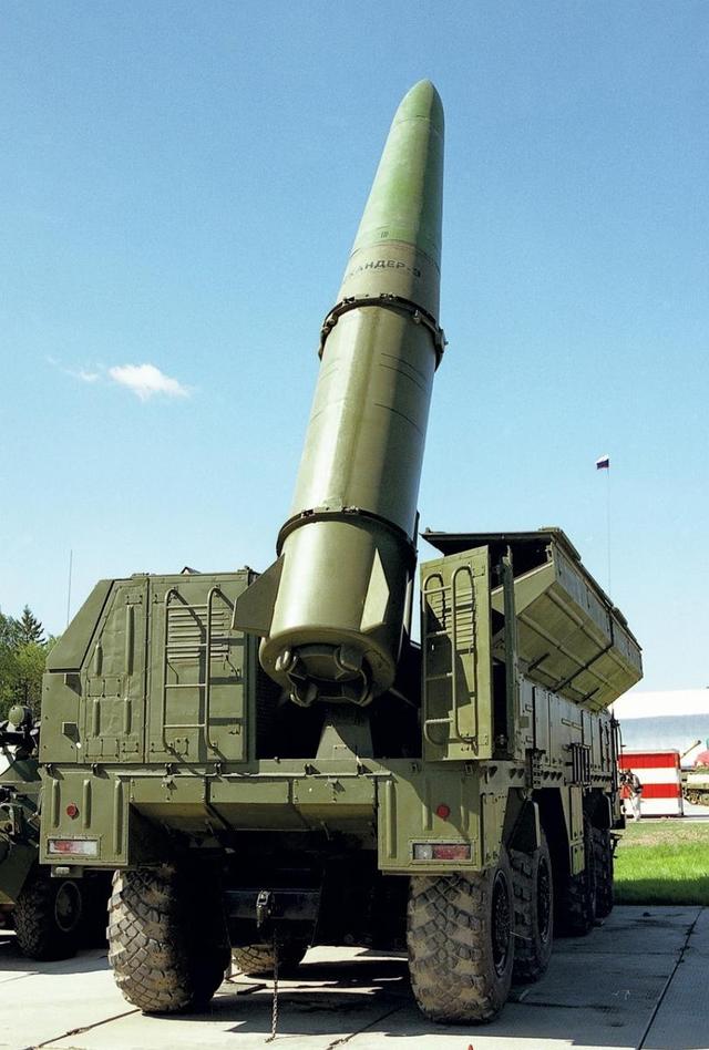资料图:俄罗斯弹道导弹系统9k720伊斯坎德尔米