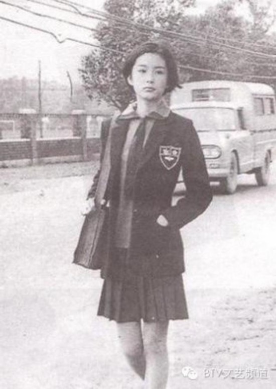 罕见绝版照片:慈禧老照片、当时的后宫、少年的李小龙 - 捕鱼者 - 做现代有机农业 享健康快乐人生 林青霞73年的旧照