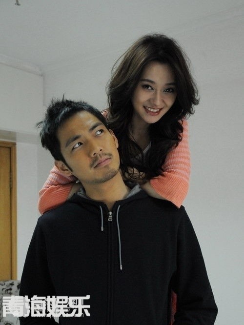 既,又大腕的明星全揭秘哦!他们的生活照和幕后照大家好奇吗!,养眼的!知道都有谁?杨幂,刘诗诗、赵薇、张柏芝,范冰冰、谢娜、孙俪、邓超、林心如,陈意涵,陆毅,李小冉,古天乐,汪涵,陈冠希,何润东,刘若英等等,不看会后悔啊!