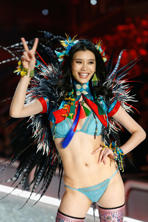 奚梦瑶