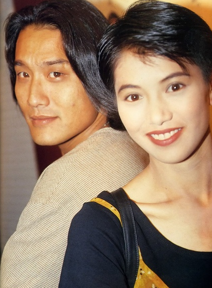 袁咏仪年轻时竟如此惊艳 曾是靓绝香江大美妞