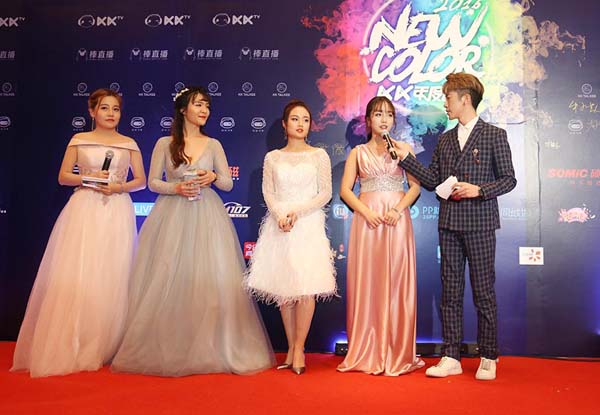 2016kk年度盛典顶级主播齐聚 sunshine重组新成员现场